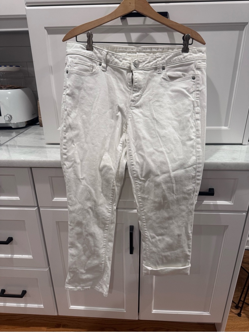 LOFT White Cropped Straight Jeans